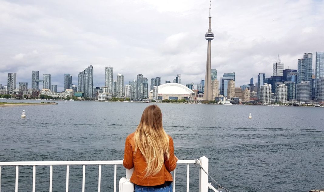 10 empleos para hispanos disponibles hoy