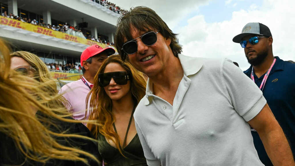 shakira y tom cruise