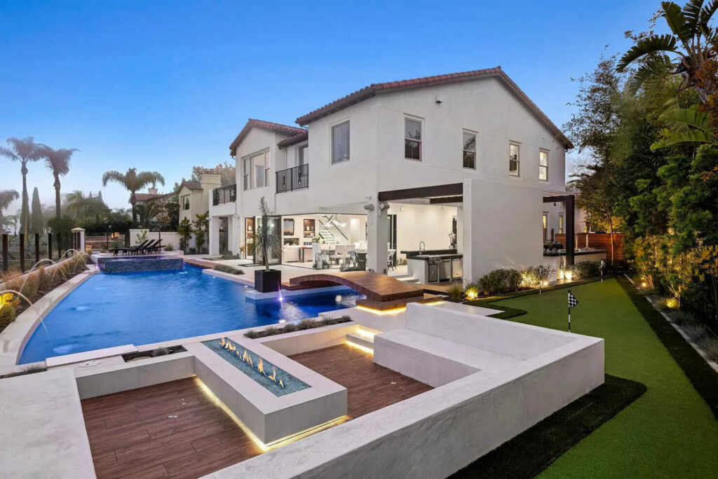 mansión peso pluma beverly hills
