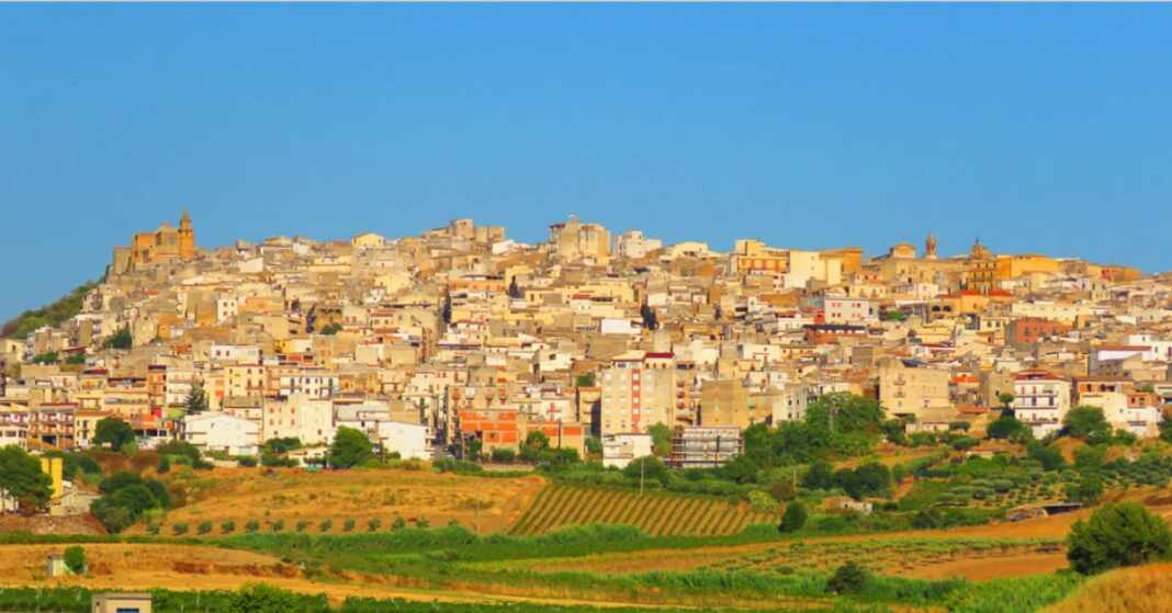 convocatoria artistas un mes de estadía gratis en pueblo de italia