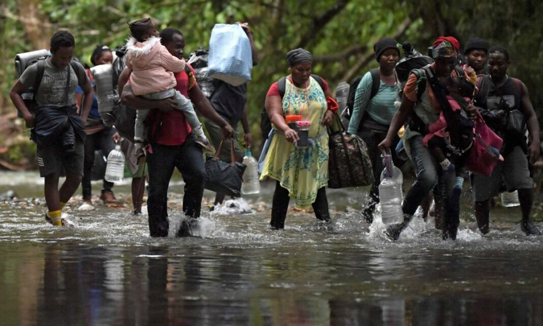 cancillería colombiana alertó de los peligros de la migración ilegal en colombianos