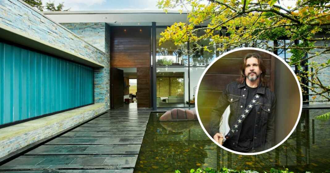 juanes sorprendió con concierto a sus fanáticos que rentaron su casa por airbnb