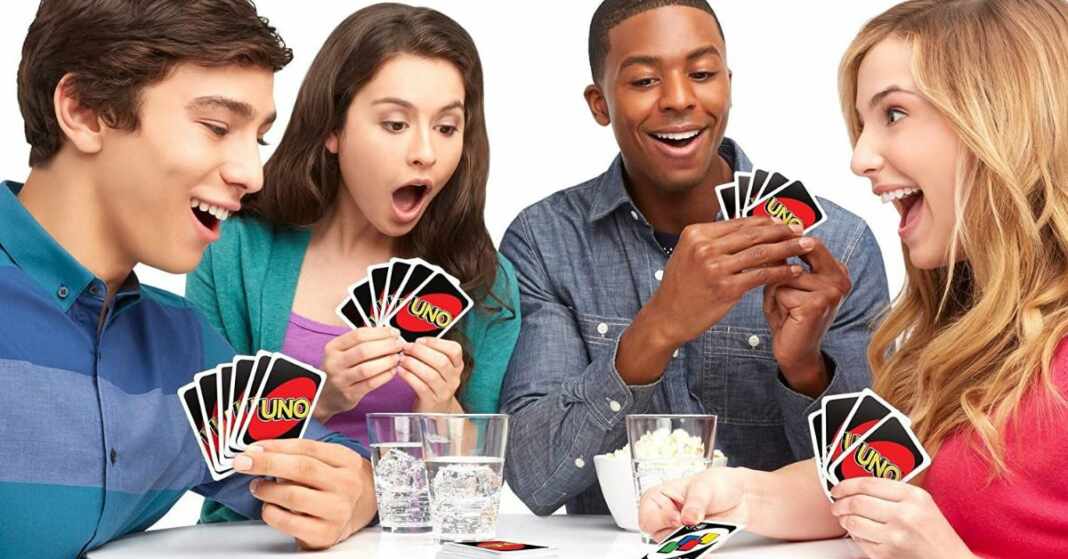 reglas para jugar uno gritar uno cuando queda una carta regla +2 y +4 uno