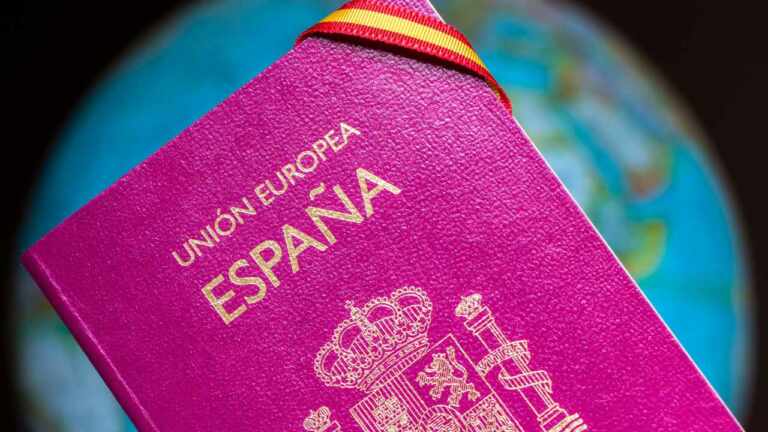 Así es como puedes obtener la ciudadanía española si tienes algunos de estos apellidos 