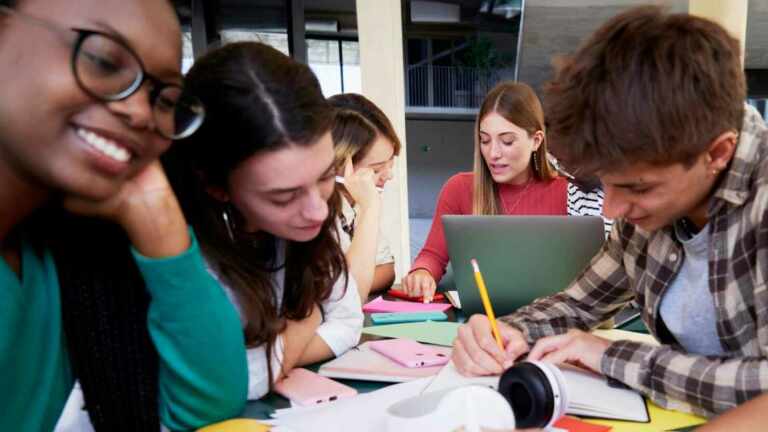Estas son las verdaderas ventajas de estudiar en Europa según los expertos