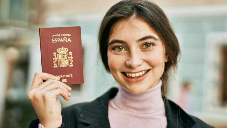 Así es como puedes adquirir la nacionalidad española siendo extranjero a través de la ‘Ley de Nietos’