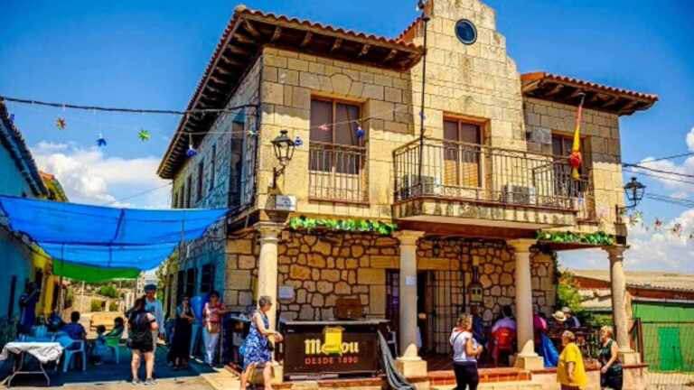 Esta población española está ofreciendo casa gratis y un sueldo de hasta 1.600 euros a los que se muden allí