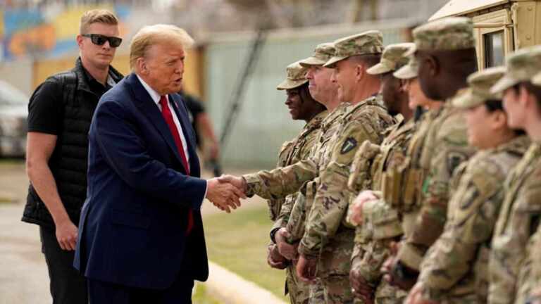 Trump no descartaría el uso de la fuerza militar para tomar el control de Groenlandia y del Canal de Panamá