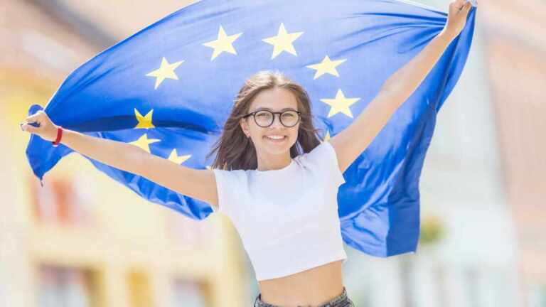 Si tienes uno de estos apellidos podrías tener acceso libre para vivir en Europa