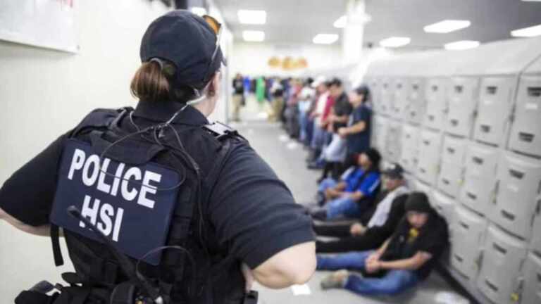 Gobierno estadounidense estaría planeando pagar mil dólares por reportar migrantes indocumentados