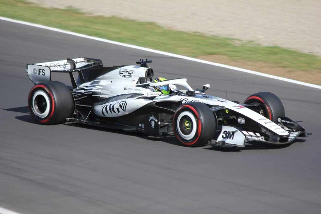Checo Pérez con Cadillac durante la clasificación del Gran Premio de Italia 2026