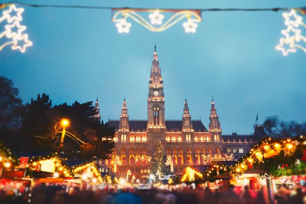 Mercado navideño en el centro, una opción cercana para quienes van a cuidar casas en Viena
