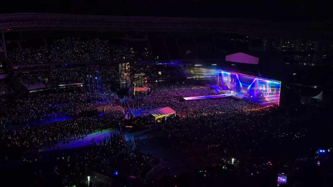 Shakira en Madrid cierra su gira Las Mujeres Ya No Lloran, en la imagen durante el primer concierto del tour en Río de Janeiro